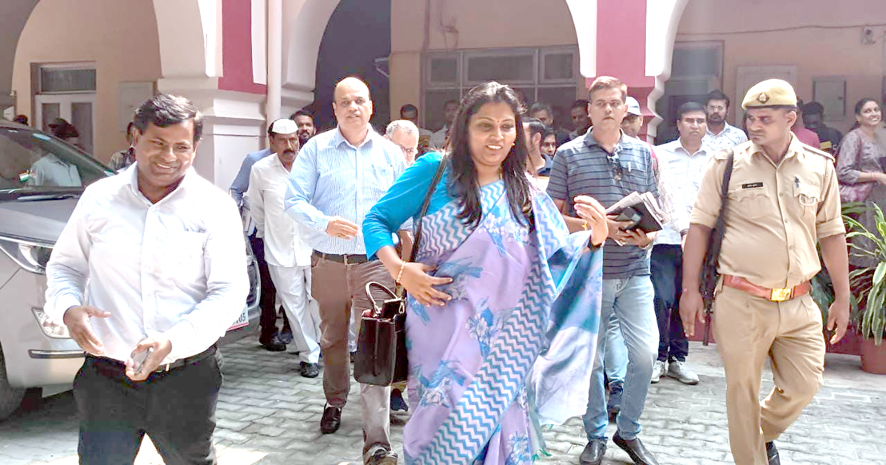 मेरठ कमिश्नर सेल्वा कुमारी जे ने कहा, बोलने पर नहीं एक्शन में विश्वास करती हूं 1 10 1